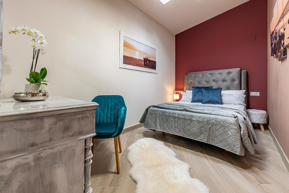 Lusso E Relax Con Piscina A 2 Minuti Dal Mare Apartment Miami Playa Екстериор снимка